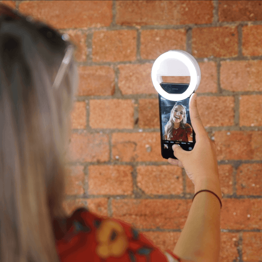 Selfie Light - Vibeknects